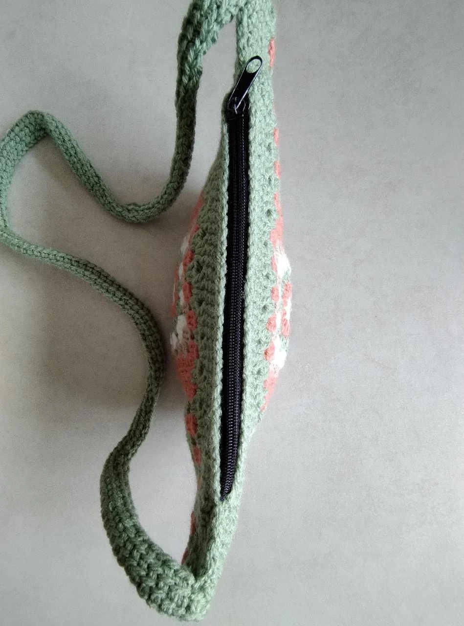 Bolsa crossbody feita à mão banana verde – photo 4